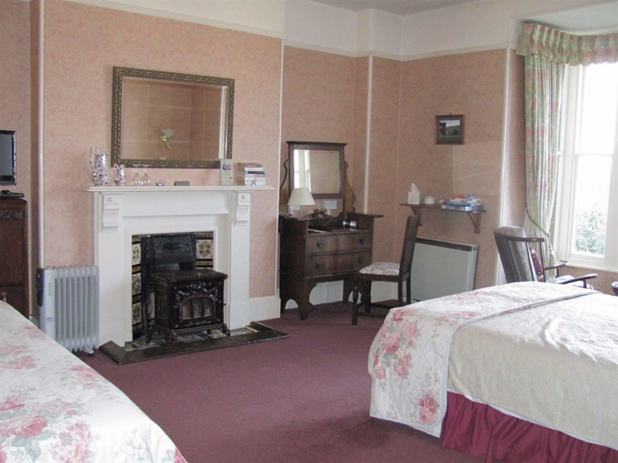 لوستويزيل Penrose Bed & Breakfast المظهر الخارجي الصورة